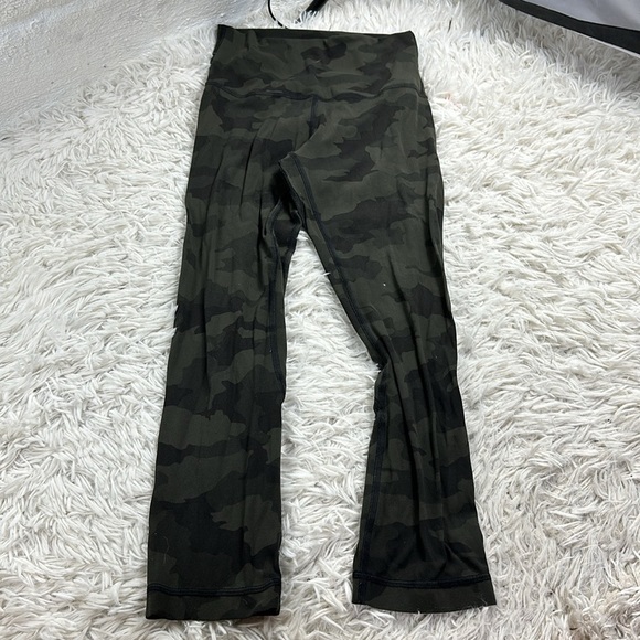 Lululemon Align Crop *21" Incognito Camo Multi Gator Green - Picture 1 of 6
